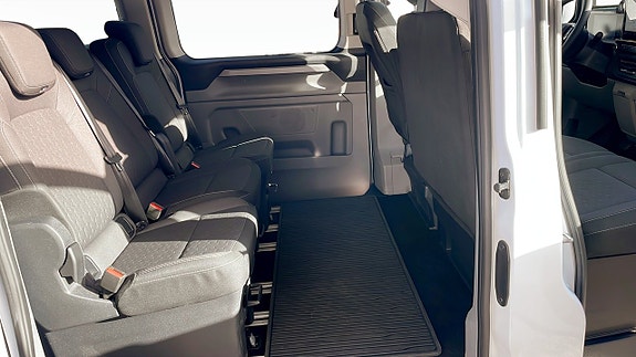 Ford Custom Tourneo 5 of 9