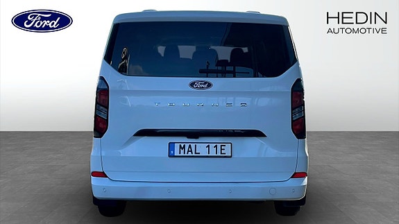 Ford Custom Tourneo 7 of 9