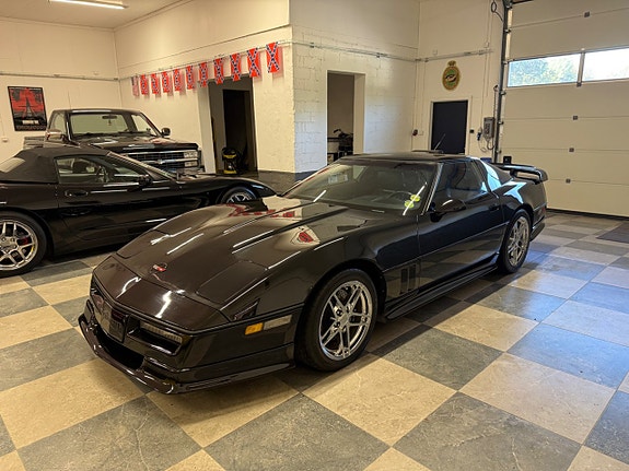 Chevrolet Corvette 9 of 24