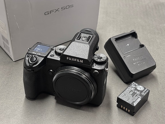 Product image 1 of 9