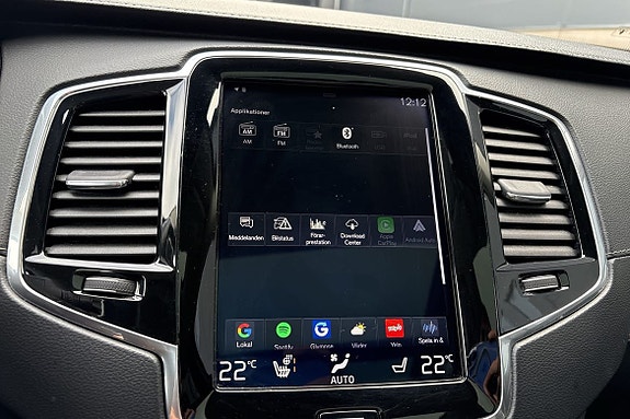 Volvo XC90 24 of 30
