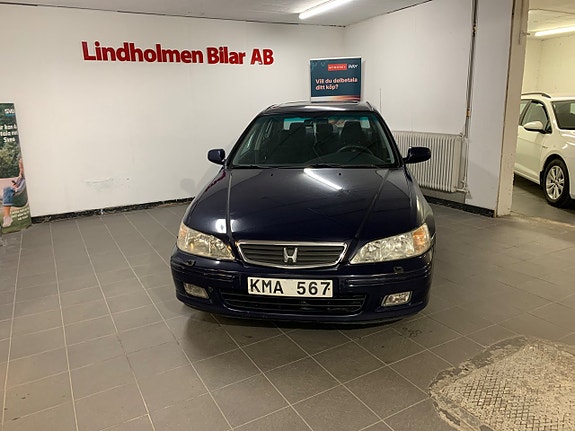 Honda Accord 16 of 16
