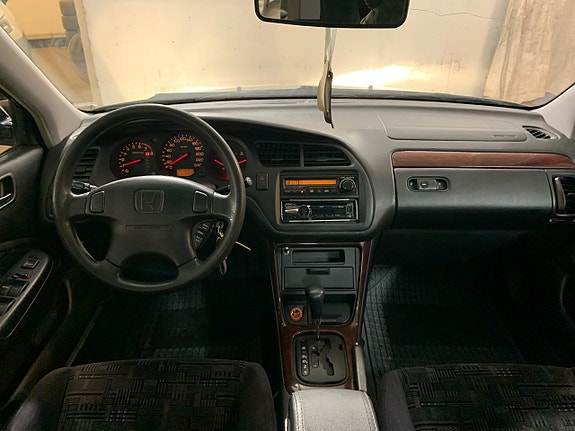 Honda Accord 15 of 16