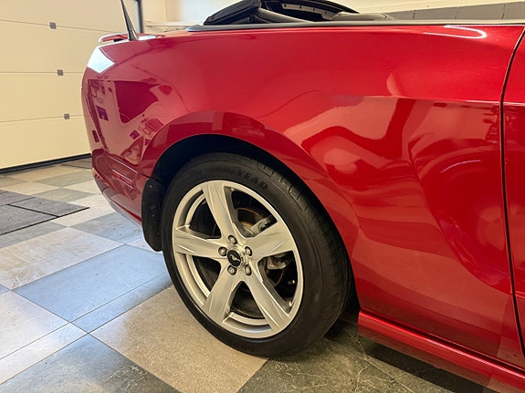 Ford Mustang 18 of 30