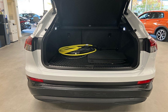 Audi Q4 e-tron 14 of 30