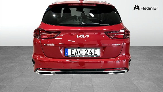 Kia Ceed 7 of 9