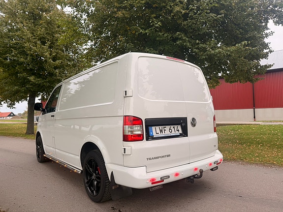 Volkswagen Transporter 8 of 11