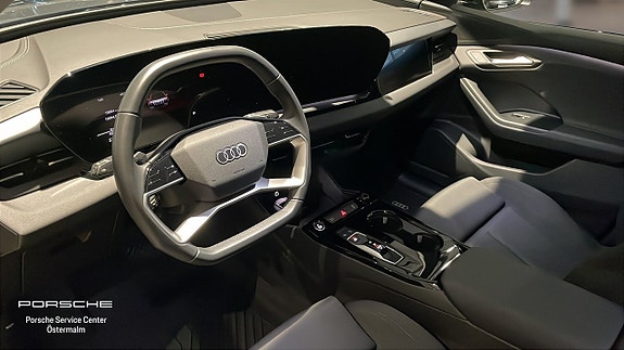 Audi Q6 e-tron 3 of 17
