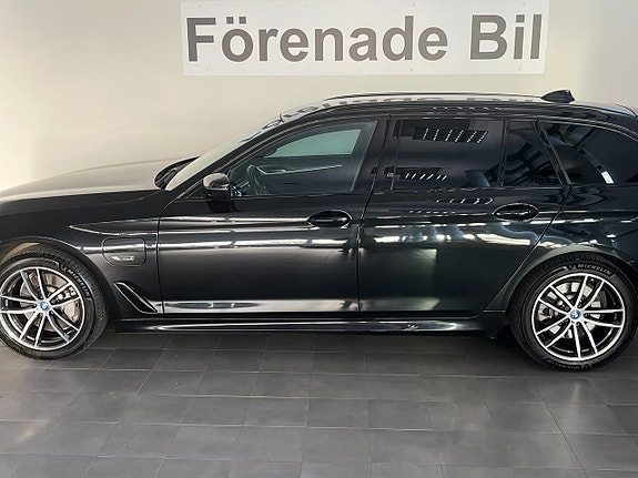 BMW 530e 3 of 14