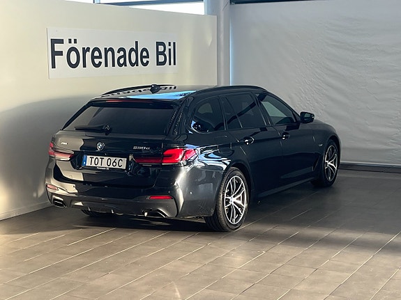 BMW 530e 13 of 14