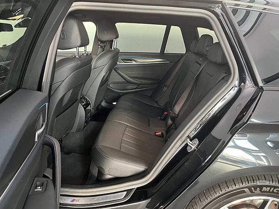 BMW 530e 8 of 14