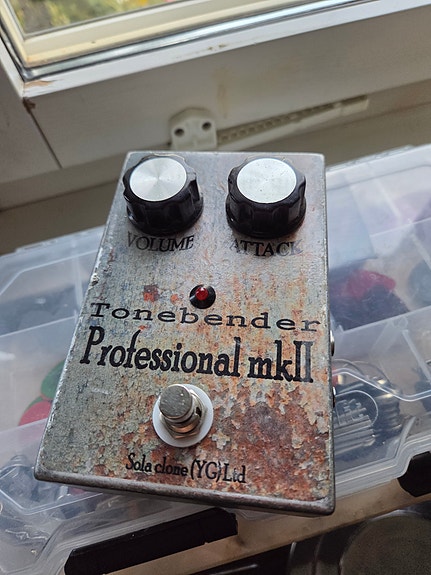 Product image 1 of 8