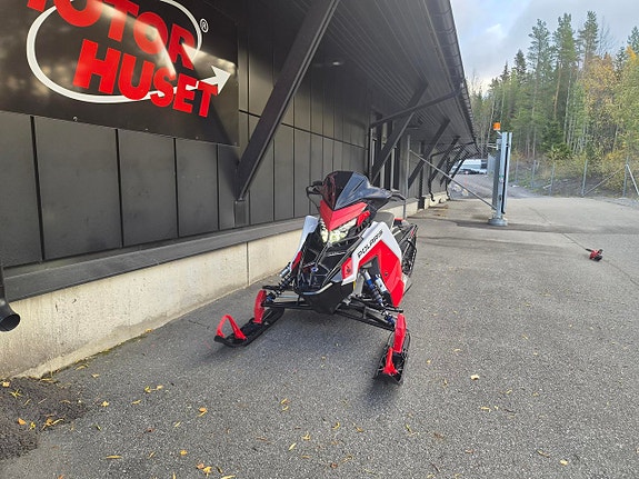 Polaris 650 Indy VR1 137 -21 3 of 4