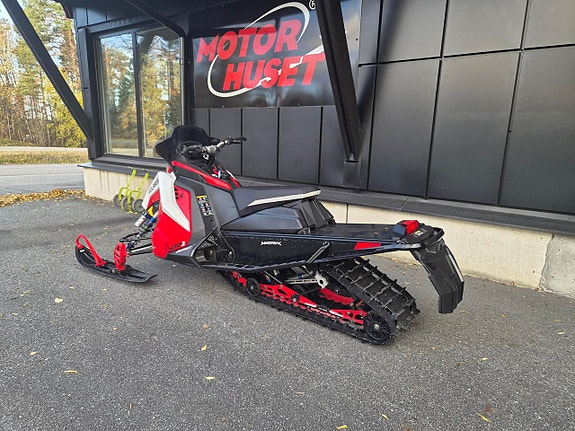 Polaris 650 Indy VR1 137 -21 2 of 4