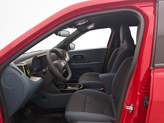 Fiat Grande Panda 12 of 30