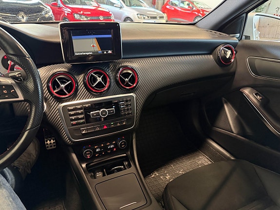 Mercedes-Benz A250 16 of 19