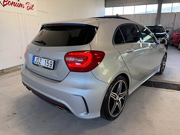 Mercedes-Benz A250 5 of 19