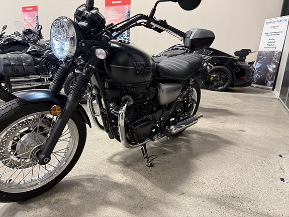 Kawasaki W800 ABS 5 of 8