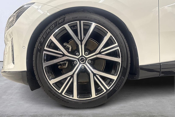 Volvo ES90 14 of 24