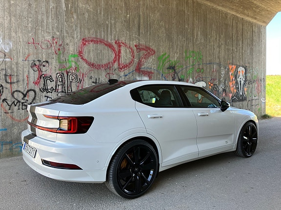 Polestar 2 6 of 14