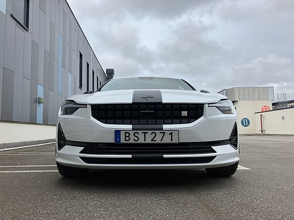 Polestar 2 9 of 14