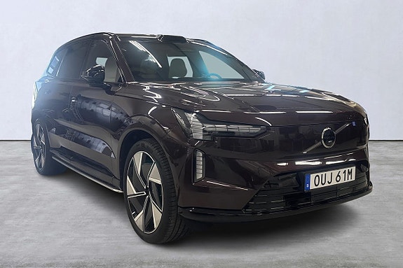 Volvo EX90 6 of 24