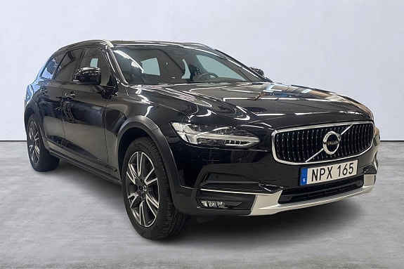 Volvo V90 Cross Country 6 of 23