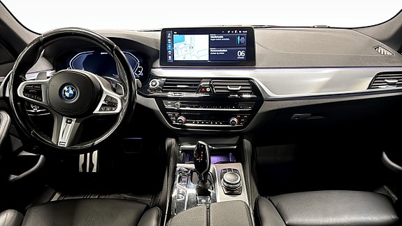 BMW 530e 4 of 10