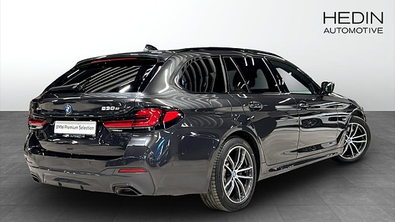 BMW 530e 2 of 10