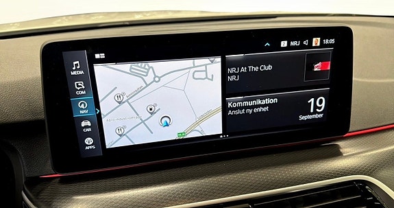 BMW 530e 12 of 14