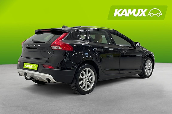 Volvo V40 Cross Country 4 of 23