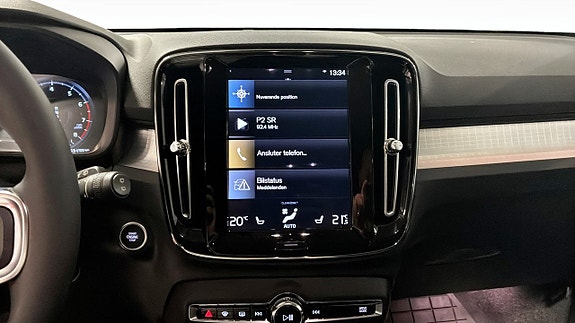 Volvo XC40 12 of 13