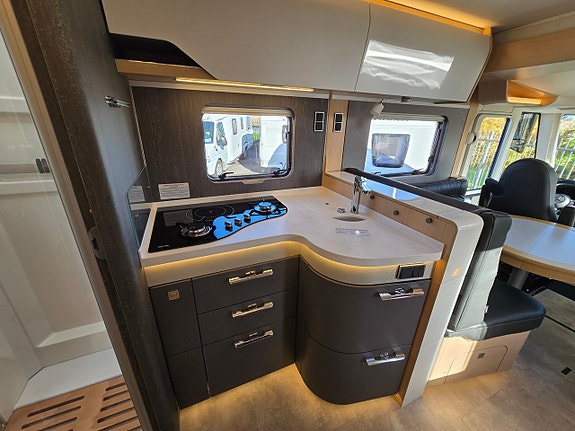 Hymer MasterLine I 890 HC-Edition-Black 7 of 21