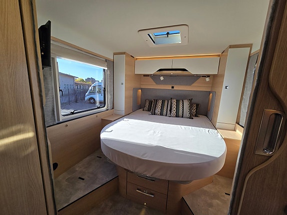 Hymer MasterLine I 890 HC-Edition-Black 5 of 21