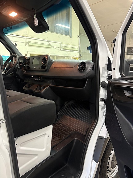 Mercedes-Benz Sprinter 315 4 of 14