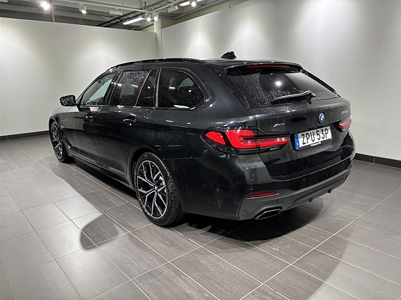 BMW 530e 2 of 2
