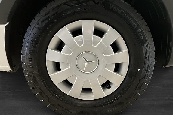 Mercedes-Benz eSprinter 420 20 of 24