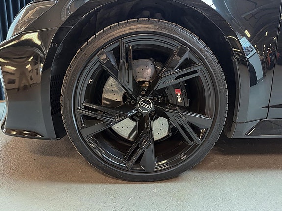 Audi RS6 4 of 11