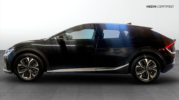 Kia EV6 6 of 12