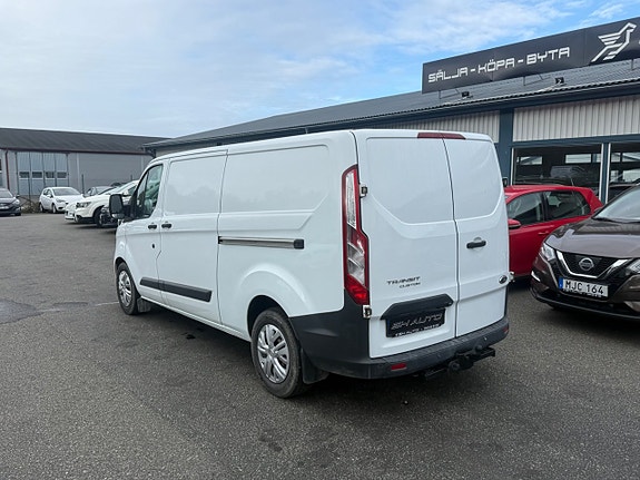 Ford Transit Custom 4 of 13