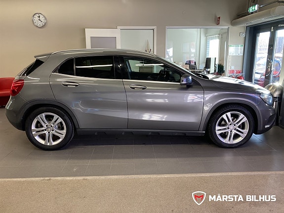 Mercedes-Benz GLA 200 d 5 of 15