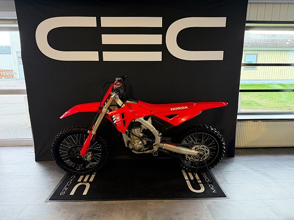 Honda CRF 450 4 of 6