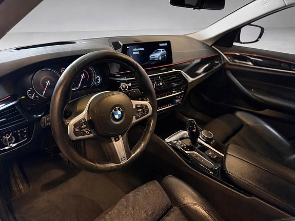 BMW 530e 10 of 15