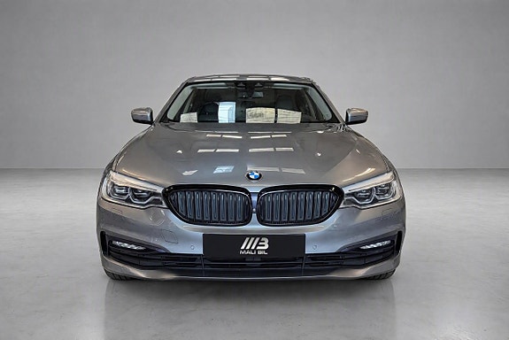 BMW 530e 7 of 15