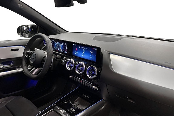Mercedes-Benz GLA 250 e 9 of 17