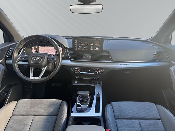 Audi Q5 13 of 30