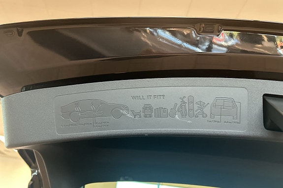 Volvo ES90 18 of 30