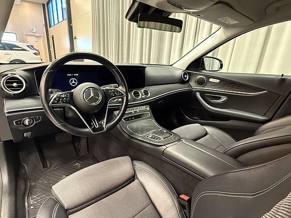 Mercedes-Benz E 220 d 9 of 16