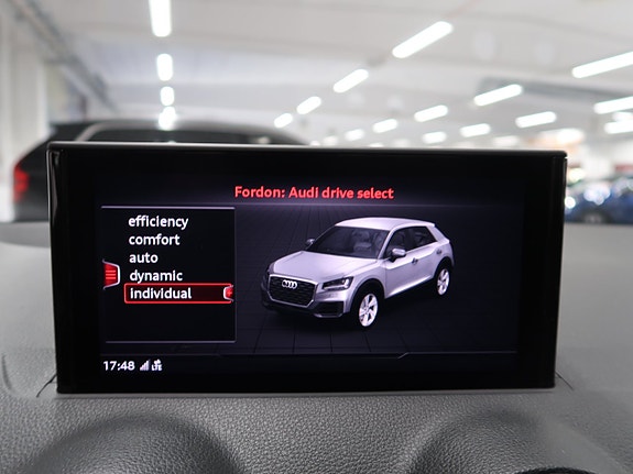 Audi Q2 21 of 30