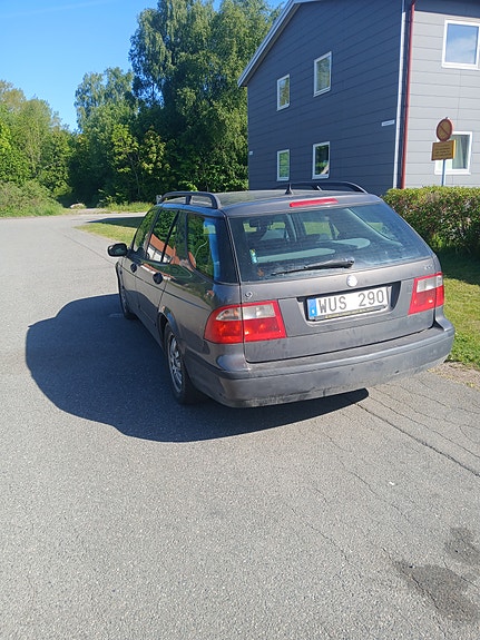 Saab 9-5 4 of 8